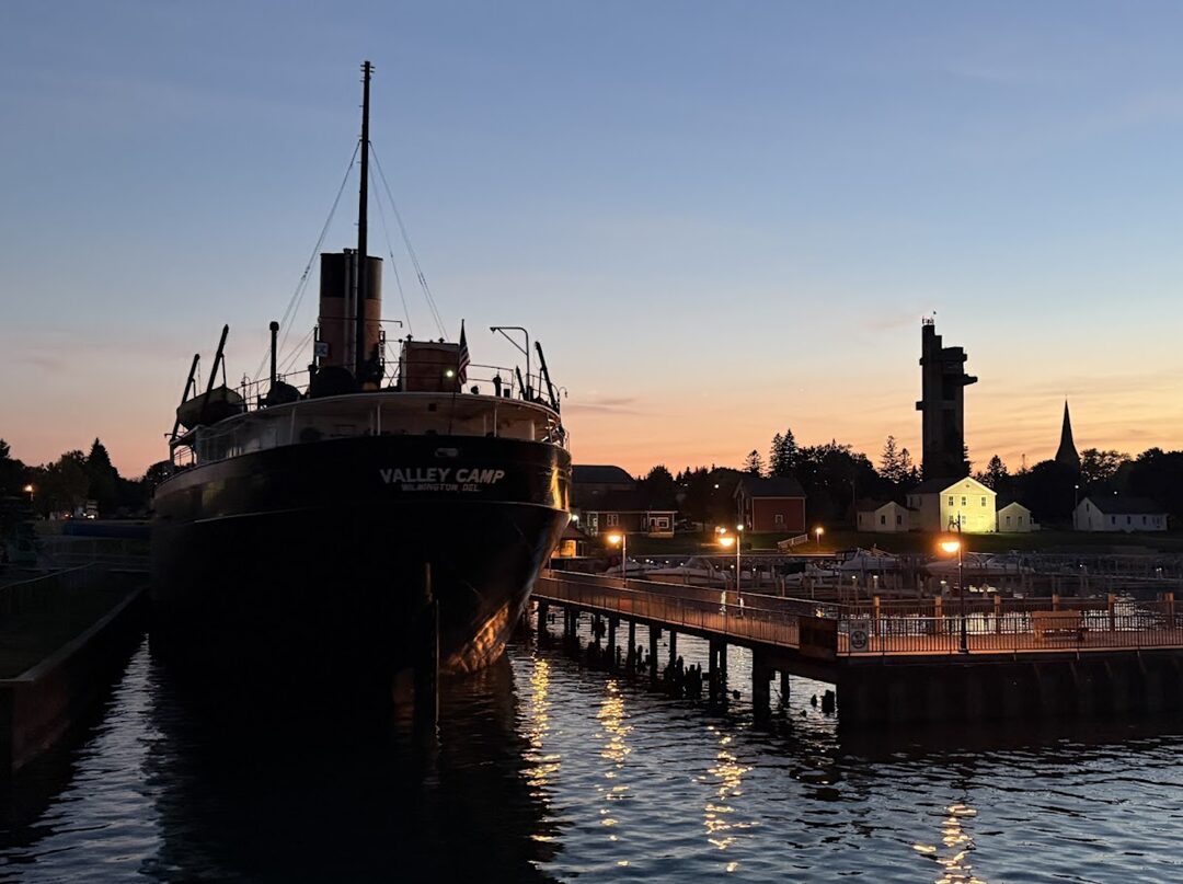 Soo Locks Boat Tours