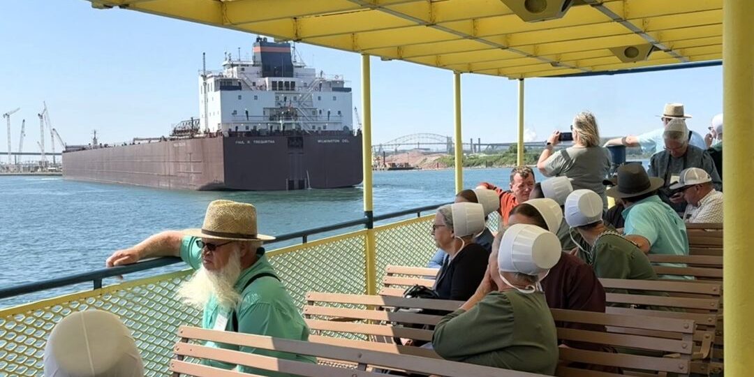 group on soo Lock boat tour