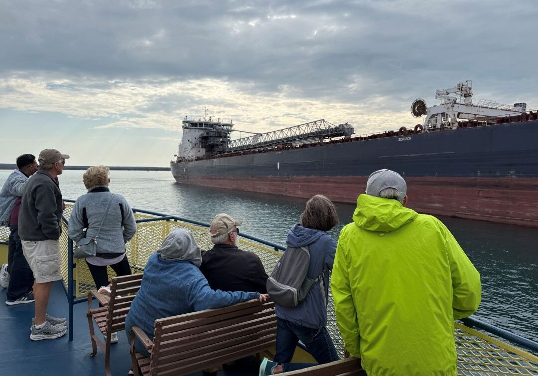 classic lock boat tour